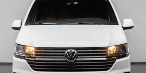 VIP V Class Luxury Vans Black Private (with internet television and car partition)